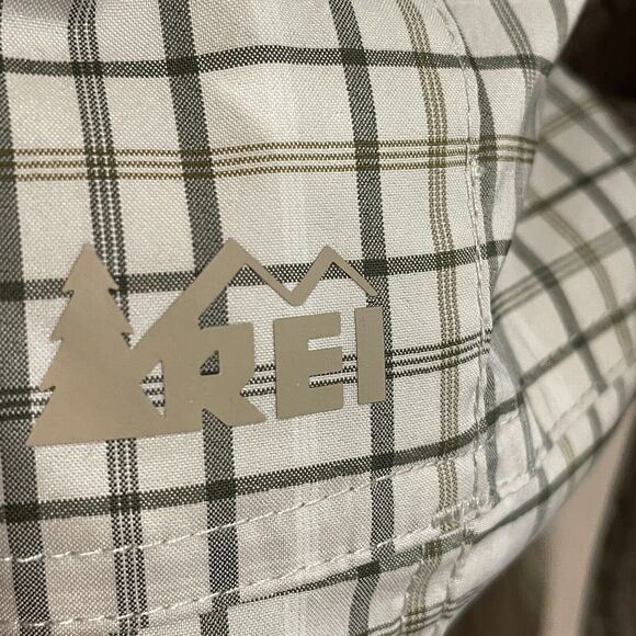 ~ REI Medium Button-Up Hiking Shirt mens brown gray quick dry tech vent stretch~ - Picture 2 of 16